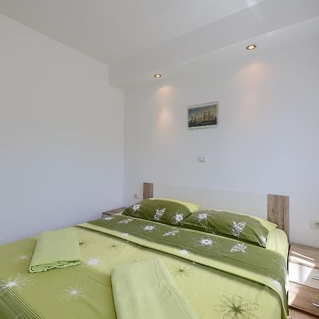 Apartman Mishel 2 Fazana Exterior photo