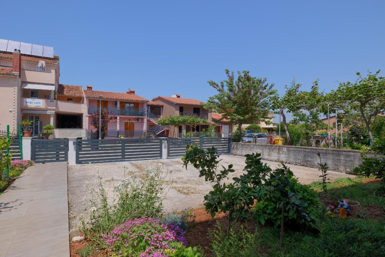 Apartman Mishel 2 Fazana Exterior photo
